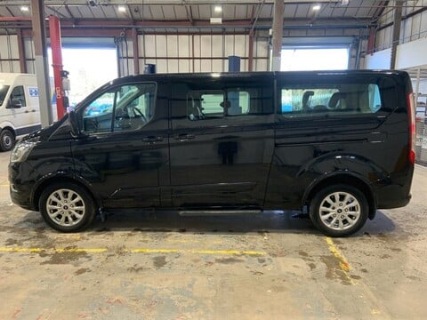 Ford Tourneo Custom 320 TITANIUM L2 ECOBLUE 10