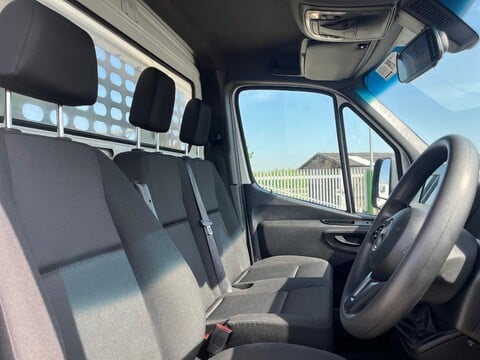 Mercedes-Benz Sprinter 315 CDI PROGRESSIVE 11