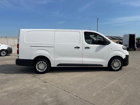 Toyota Proace L2 ICON 4