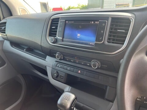 Toyota Proace L2 ICON 13