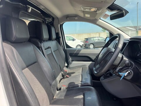 Toyota Proace L2 ICON 12