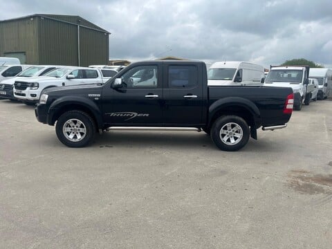 Ford Ranger THUNDER 4X4 LWB D/C 8