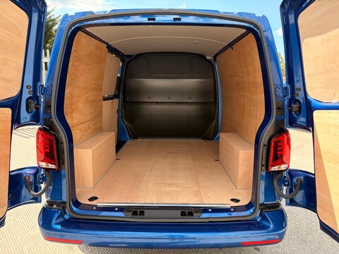 Volkswagen Transporter T28 TDI P/V HIGHLINE 7