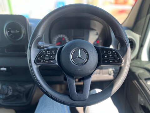 Mercedes-Benz Sprinter 315 CDI PROGRESSIVE 12