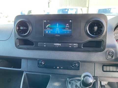 Mercedes-Benz Sprinter 315 CDI PROGRESSIVE 13