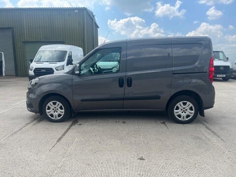 Fiat Doblo 16V TECNICO MULTIJET II 9