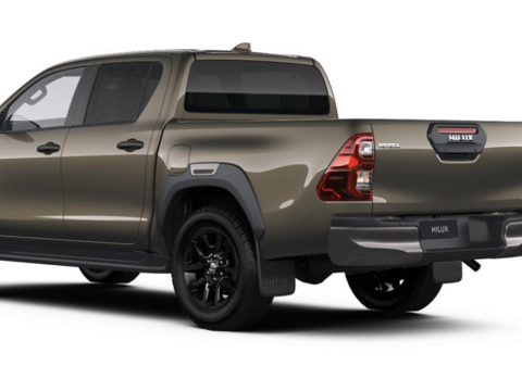 Toyota Hilux INVINCIBLE X 4WD 3