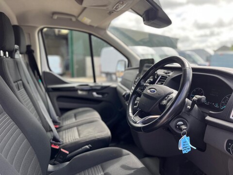 Ford Transit Custom 300 LIMITED P/V ECOBLUE 10