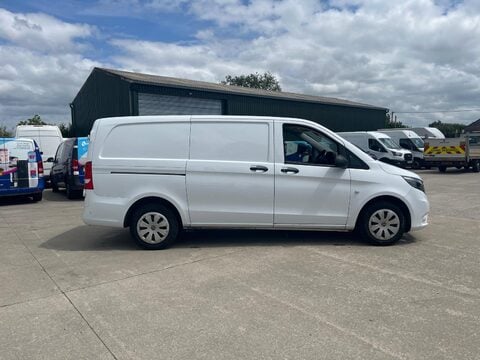 Mercedes-Benz Vito 114 PROGRESSIVE L2 4