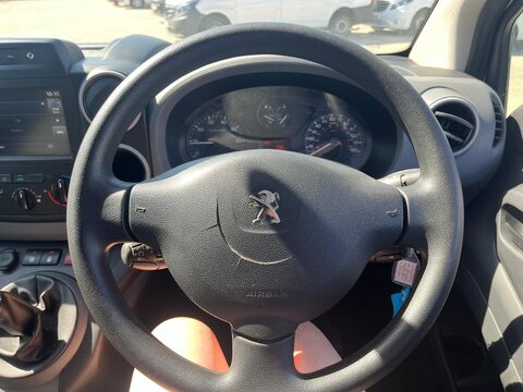 Peugeot Partner BLUE HDI PROFESSIONAL L1 16
