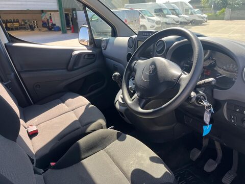 Peugeot Partner BLUE HDI PROFESSIONAL L1 10