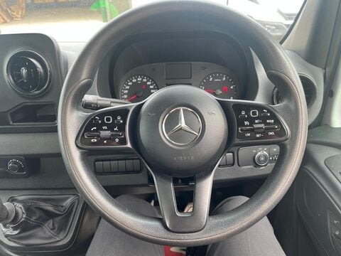 Mercedes-Benz Sprinter 315 CDI PROGRESSIVE 12
