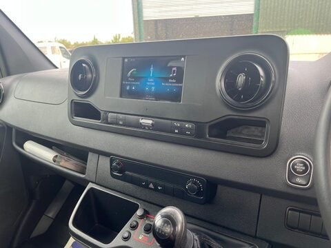 Mercedes-Benz Sprinter 315 CDI PROGRESSIVE 13