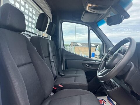 Mercedes-Benz Sprinter 315 CDI PROGRESSIVE 11