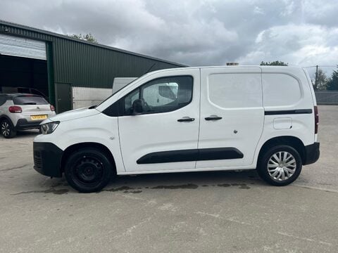 Peugeot Partner BLUEHDI PROFESSIONAL PREMIUM L1 9