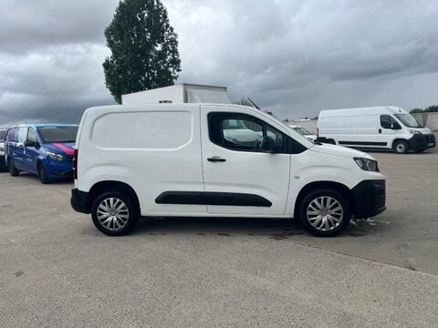 Peugeot Partner BLUEHDI PROFESSIONAL PREMIUM L1 4