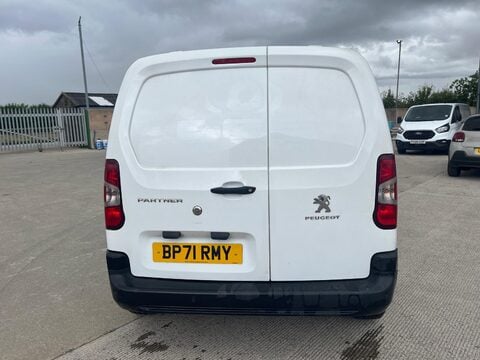Peugeot Partner BLUEHDI PROFESSIONAL PREMIUM L1 6