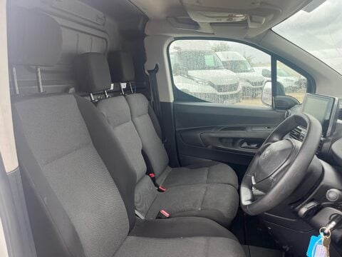 Peugeot Partner BLUEHDI PROFESSIONAL PREMIUM L1 11