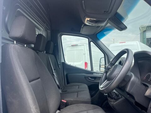 Mercedes-Benz Sprinter 315 CDI PROGRESSIVE 10