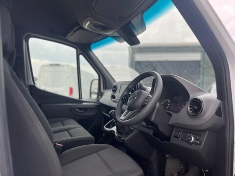 Mercedes-Benz Sprinter 315 CDI PROGRESSIVE 9