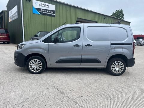 Peugeot Partner BLUEHDI PROFESSIONAL PREMIUM L1 9