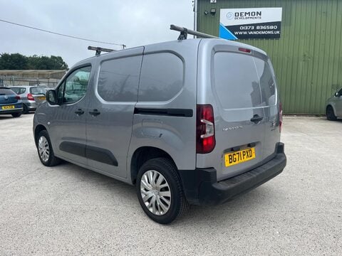 Peugeot Partner BLUEHDI PROFESSIONAL PREMIUM L1 8