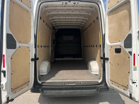 Volkswagen Crafter CR35 TDI L H/R P/V TRENDLINE 7