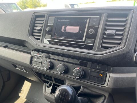Volkswagen Crafter CR35 TDI L H/R P/V TRENDLINE 13