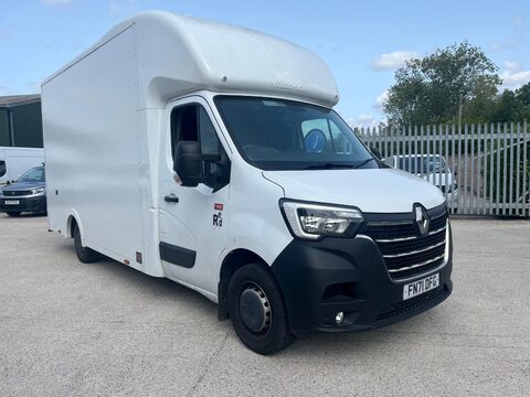 Renault Trucks Uk Master 35 L3H1 3