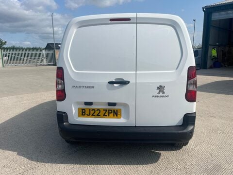 Peugeot Partner BLUEHDI PROFESSIONAL PREMIUM L1 6