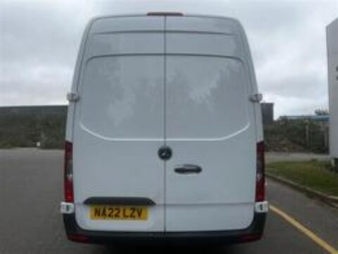 Mercedes-Benz Sprinter 315 CDI PROGRESSIVE 5