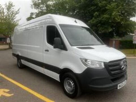 Mercedes-Benz Sprinter 315 CDI PROGRESSIVE 1