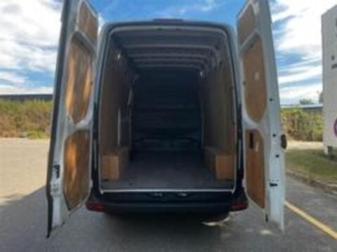 Mercedes-Benz Sprinter 315 CDI PROGRESSIVE 8