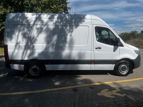 Mercedes-Benz Sprinter 315 CDI PROGRESSIVE 2
