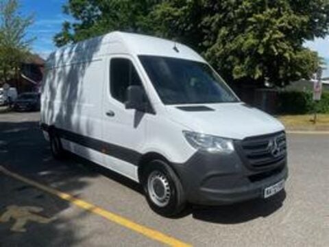Mercedes-Benz Sprinter 315 CDI PROGRESSIVE 1