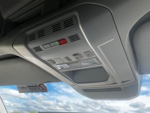 Volkswagen Crafter CR35 TDI L H/R P/V TRENDLINE 15