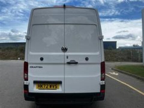 Volkswagen Crafter CR35 TDI L H/R P/V TRENDLINE 4