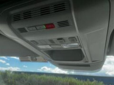 Volkswagen Crafter CR35 TDI L H/R P/V TRENDLINE 15
