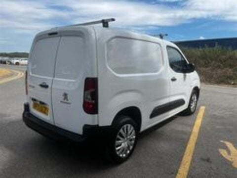 Peugeot Partner BLUEHDI PROFESSIONAL PREMIUM L1 5