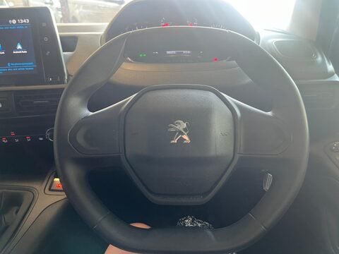 Peugeot Partner BLUEHDI PROFESSIONAL PREMIUM L1 13