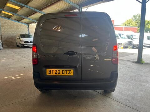 Peugeot Partner BLUEHDI PROFESSIONAL PREMIUM L1 6