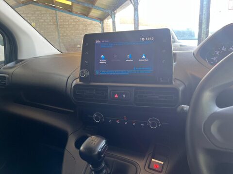 Peugeot Partner BLUEHDI PROFESSIONAL PREMIUM L1 12