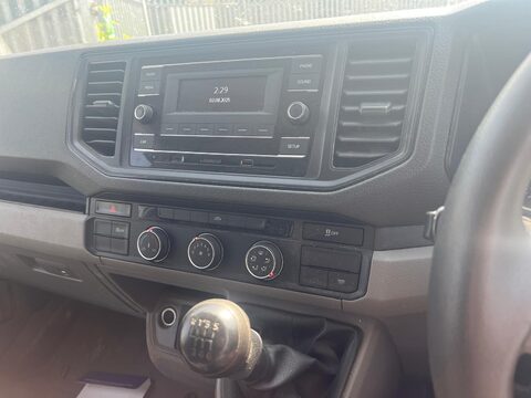 Volkswagen Crafter CR35 TDI C/C M STARTLINE 13
