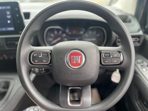 Fiat Doblo BLUEHDI SWB P/V 13
