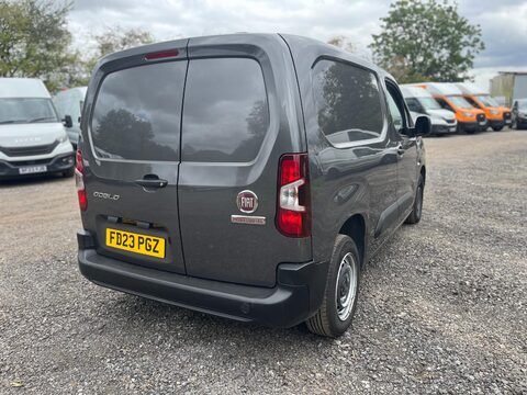 Fiat Doblo BLUEHDI SWB P/V 5
