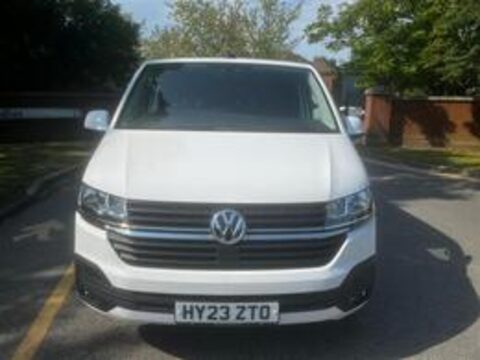 Volkswagen Transporter T30 TDI P/V HIGHLINE 2