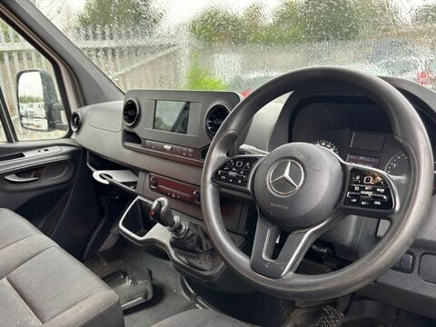 Mercedes-Benz Sprinter 314 CDI PROGRESSIVE 11