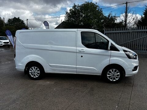 Ford Transit Custom 300 LIMITED P/V ECOBLUE 7