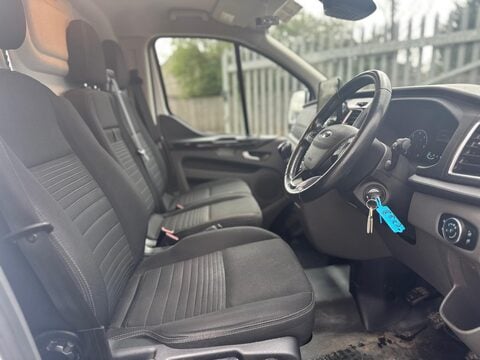 Ford Transit Custom 300 LIMITED P/V ECOBLUE 9