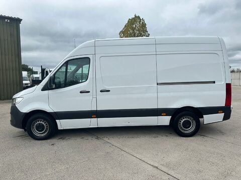 Mercedes-Benz Sprinter 315 CDI PROGRESSIVE 9